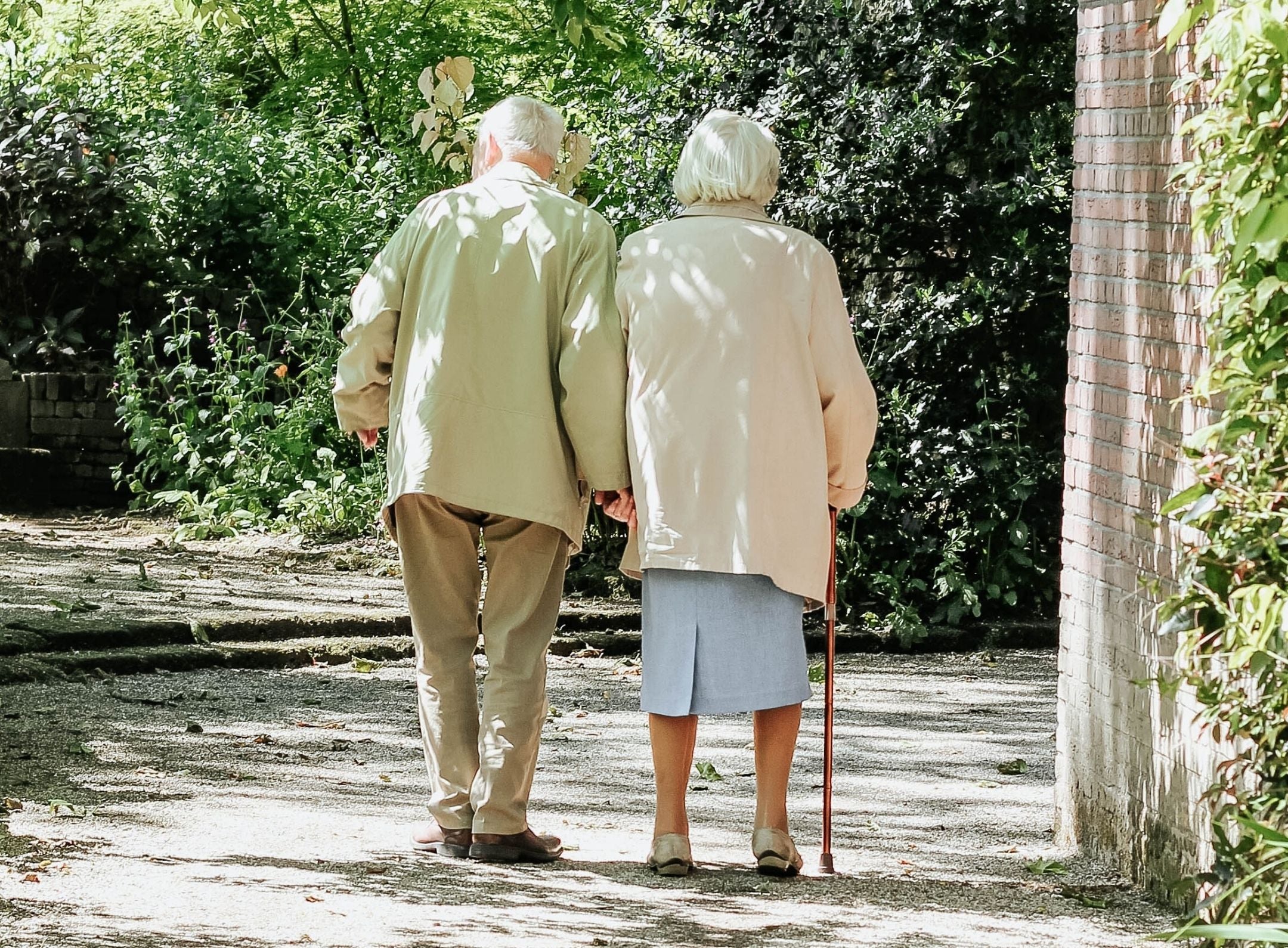 THE BENEFITS OF MASSAGE FOR SENIORS