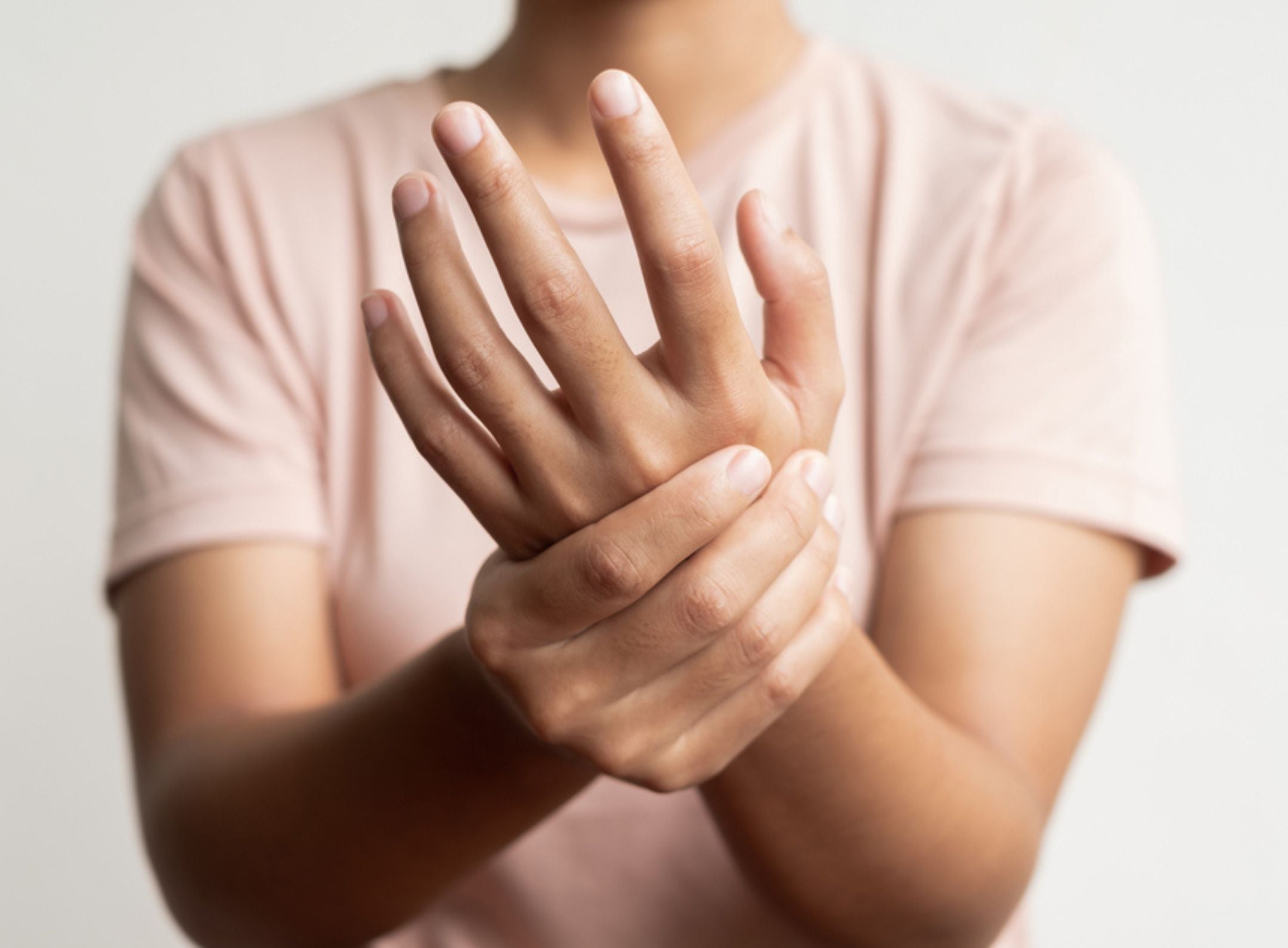 WAYS TO EASE NERVE PAINS NATURALLY